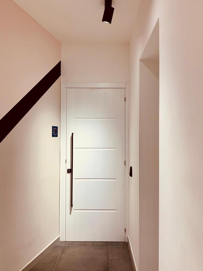 Nacu 90 Bed & Breakfast เนเปิลส์ ภายนอก รูปภาพ