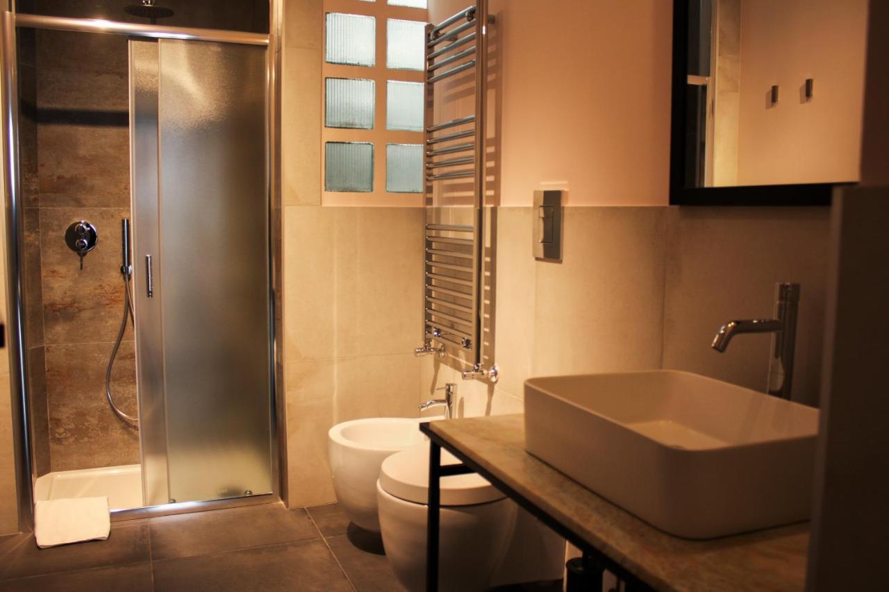 Nacu 90 Bed & Breakfast เนเปิลส์ ภายนอก รูปภาพ